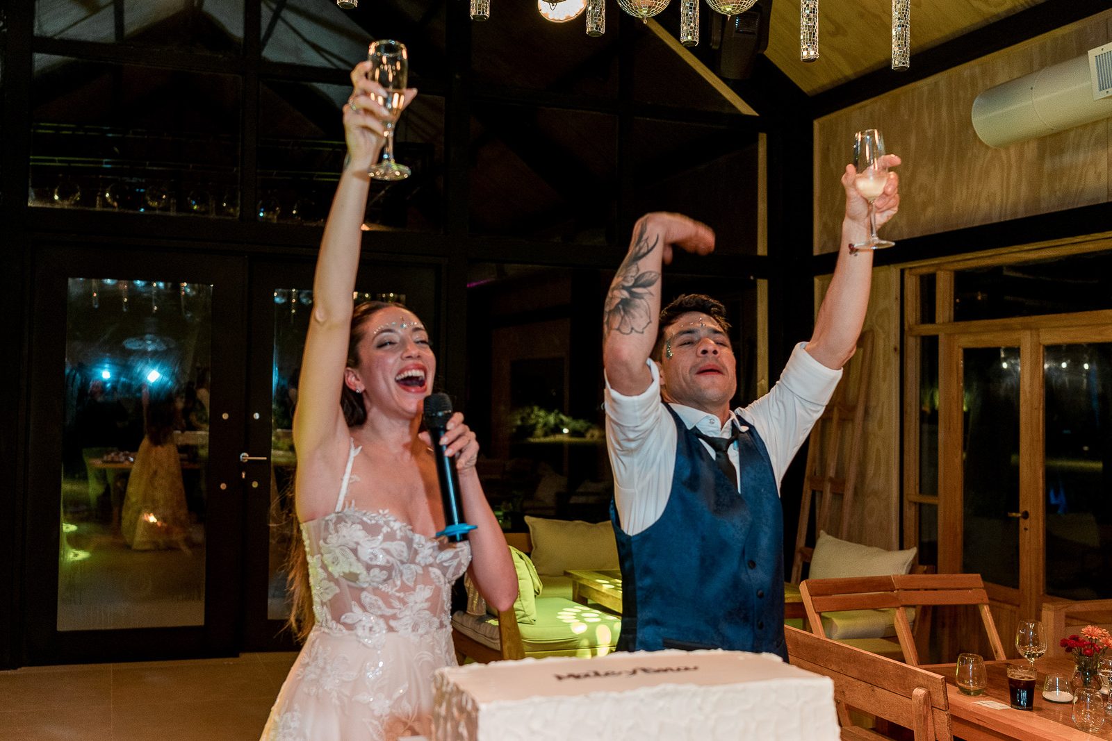 Male & Ema, momento 90